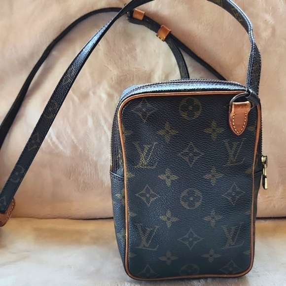 Louis Vuitton Mini Amazon Brown Monogram Crossbody Bag (RARE) UNISEX - Picture 3 of 8